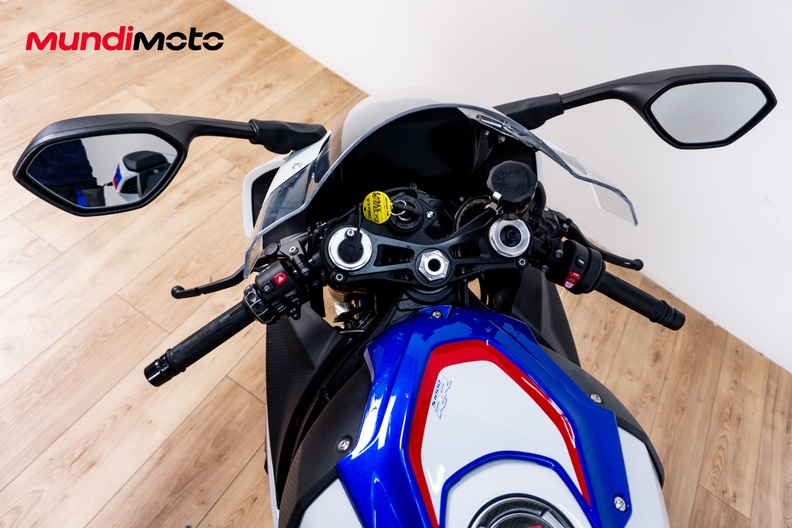 Motorbike image 10