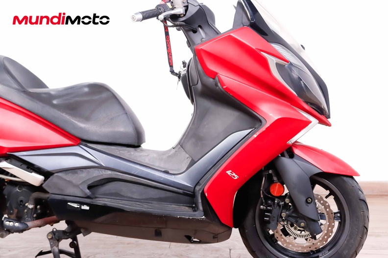 Motorbike image 12