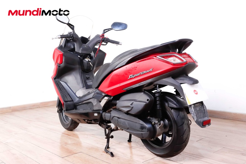 Motorbike image 6