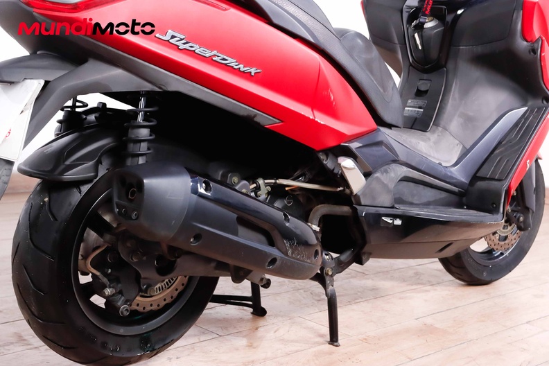 Motorbike image 3