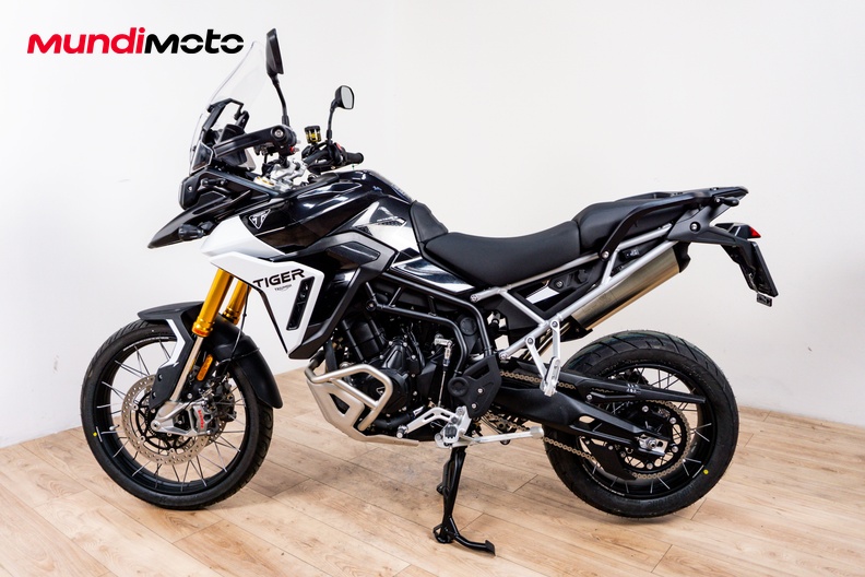 Motorbike image 5