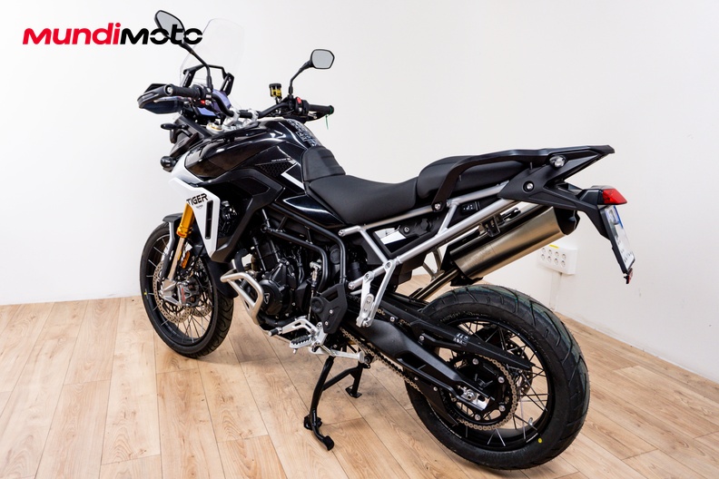 Motorbike image 7