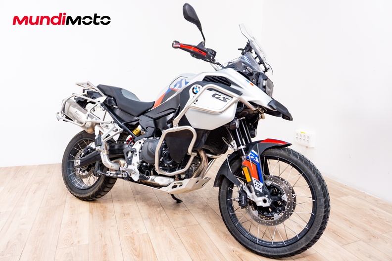 Motorbike image 1