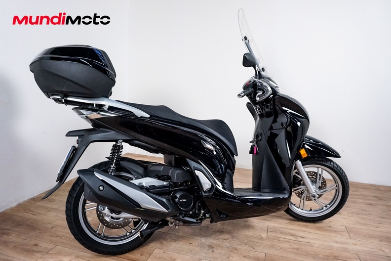 Motorbike image 1