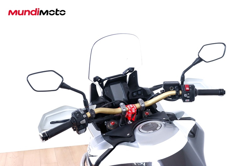Motorbike image 10