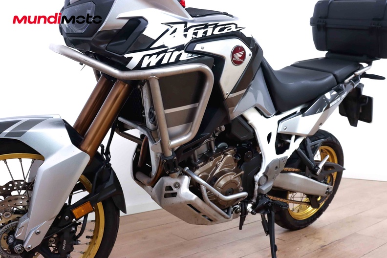 Motorbike image 8