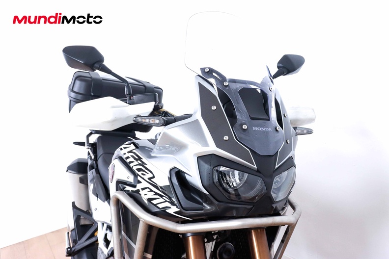 Motorbike image 4