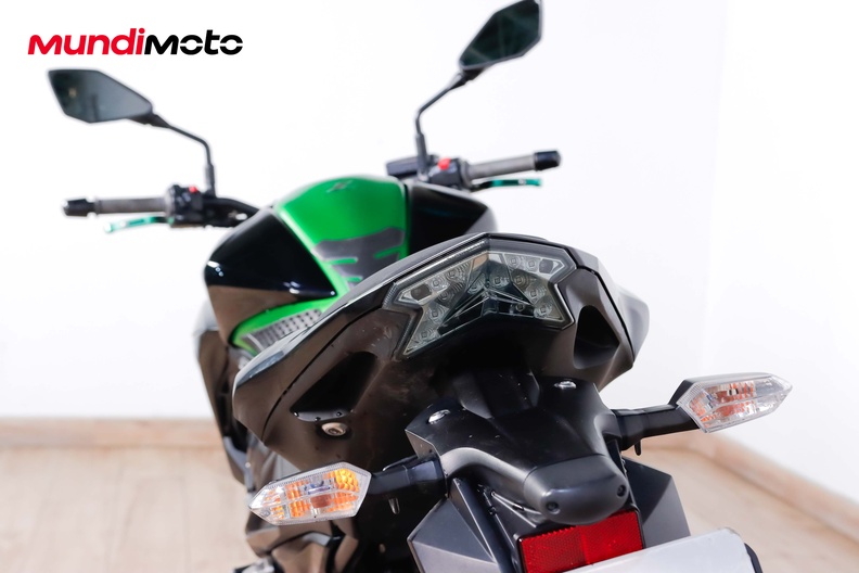 Motorbike image 9