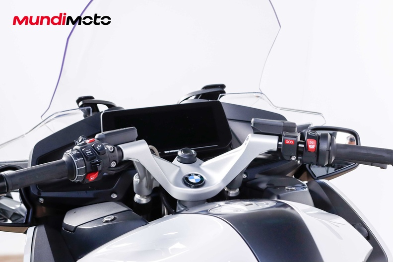 Motorbike image 10
