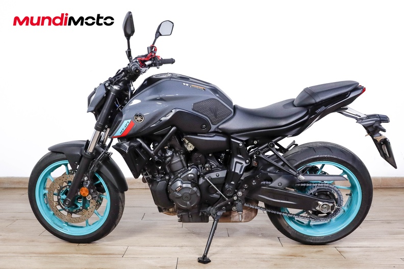 Motorbike image 5