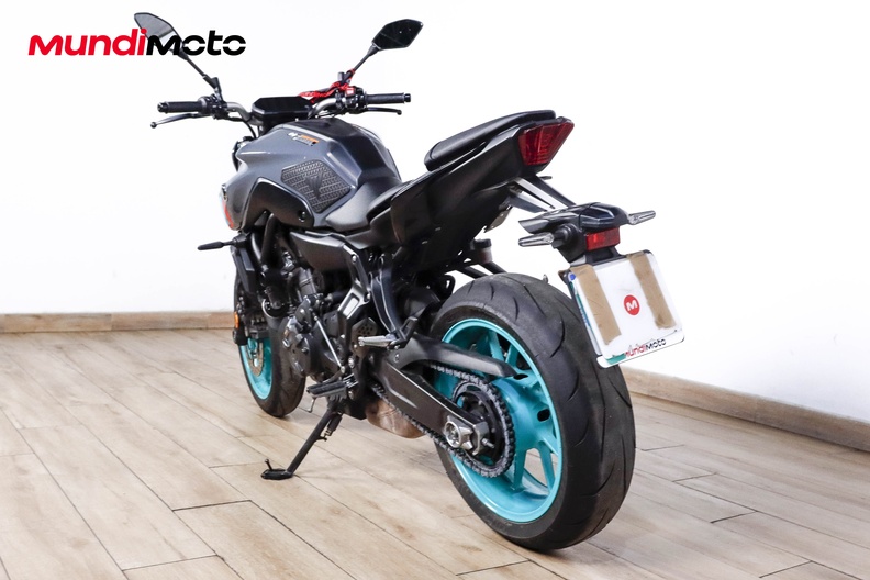 Motorbike image 6