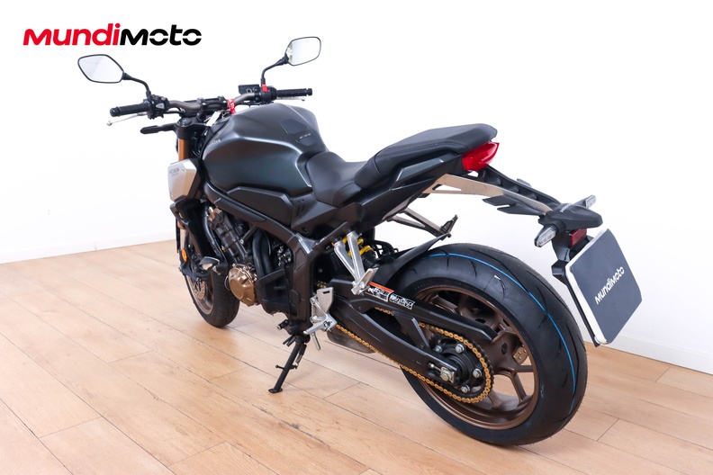 Motorbike image 6