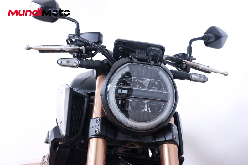 Motorbike image 4