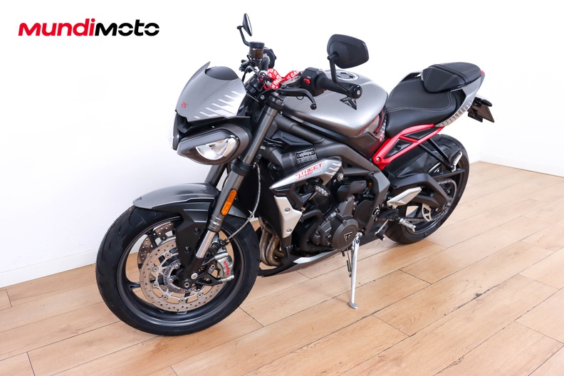 Motorbike image 7