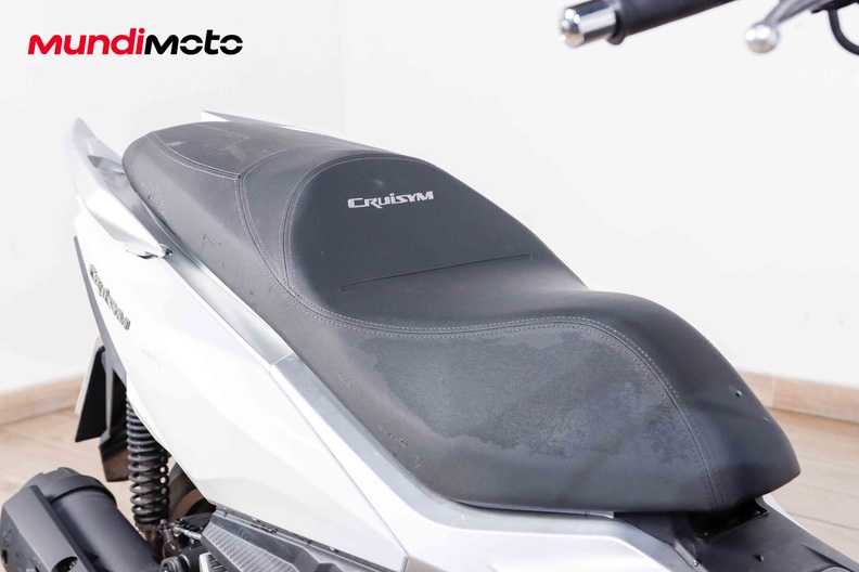 Motorbike image 13