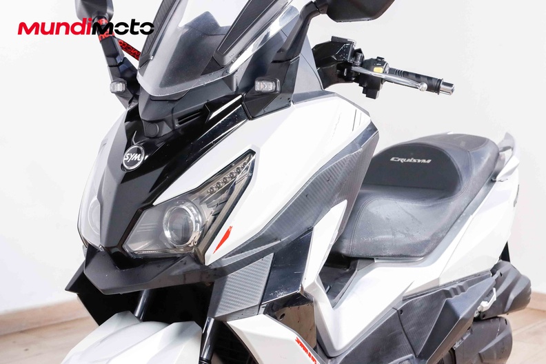 Motorbike image 8