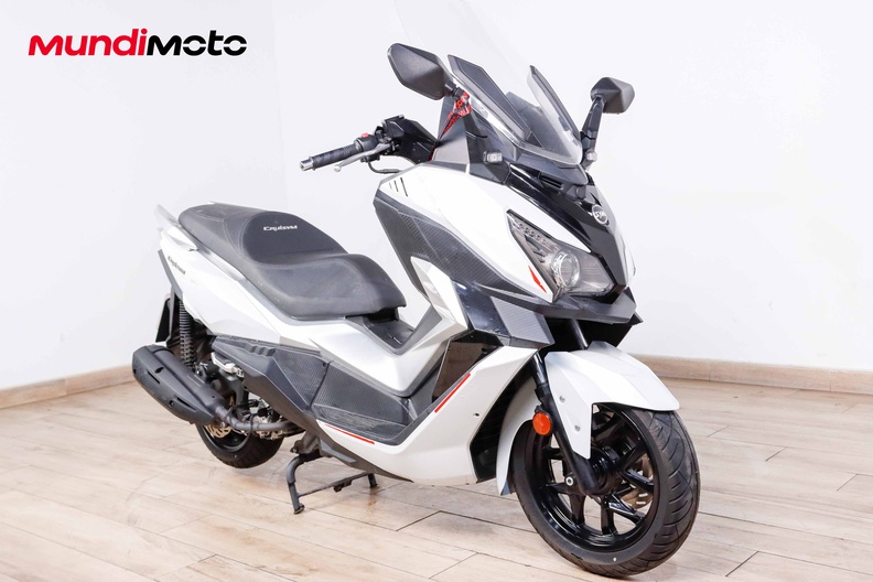 Motorbike image 1