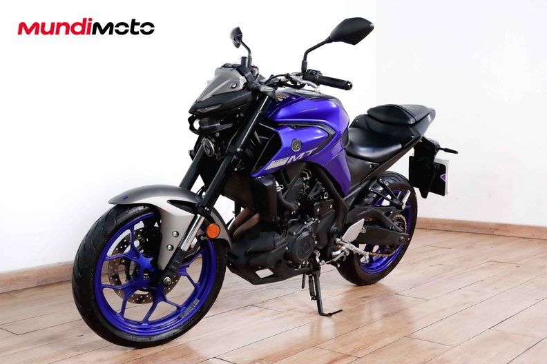 Motorbike image 7