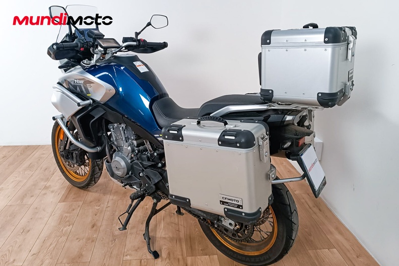 Motorbike image 7