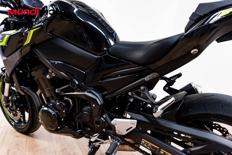 Motorbike image 8
