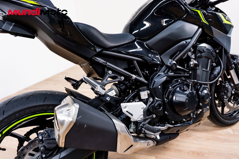 Motorbike image 3