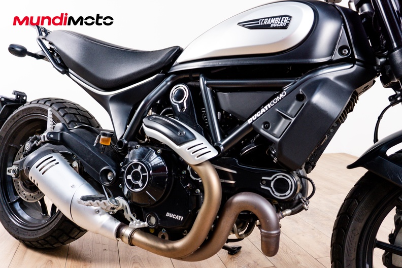 Motorbike image 4