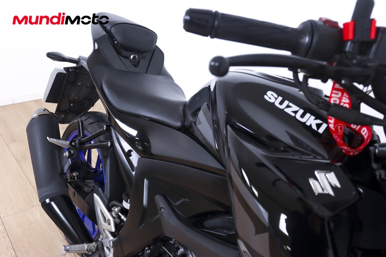 Motorbike image 12