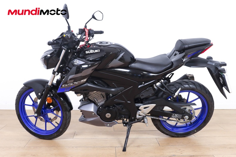 Motorbike image 5