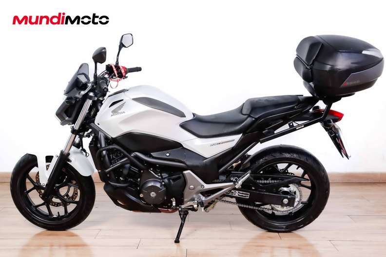 Motorbike image 5