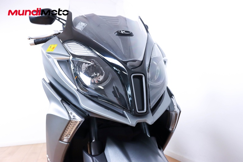 Motorbike image 4
