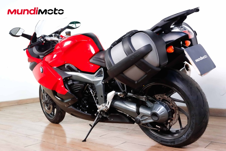 Motorbike image 6