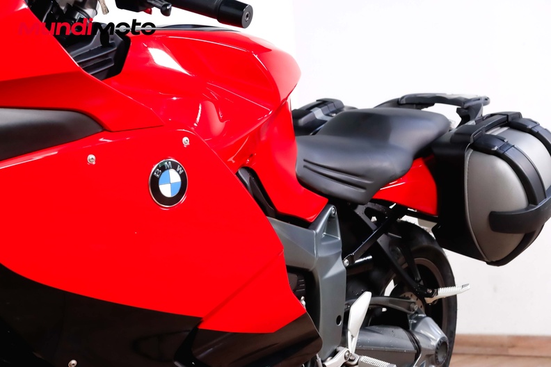 Motorbike image 8
