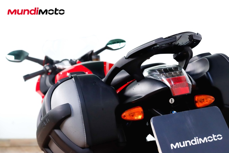 Motorbike image 9