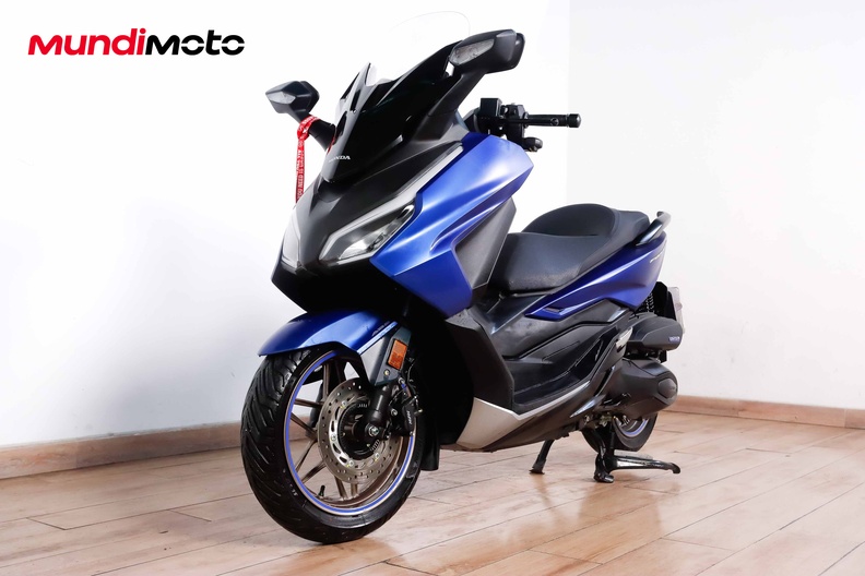 Motorbike image 7