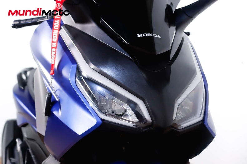 Motorbike image 4