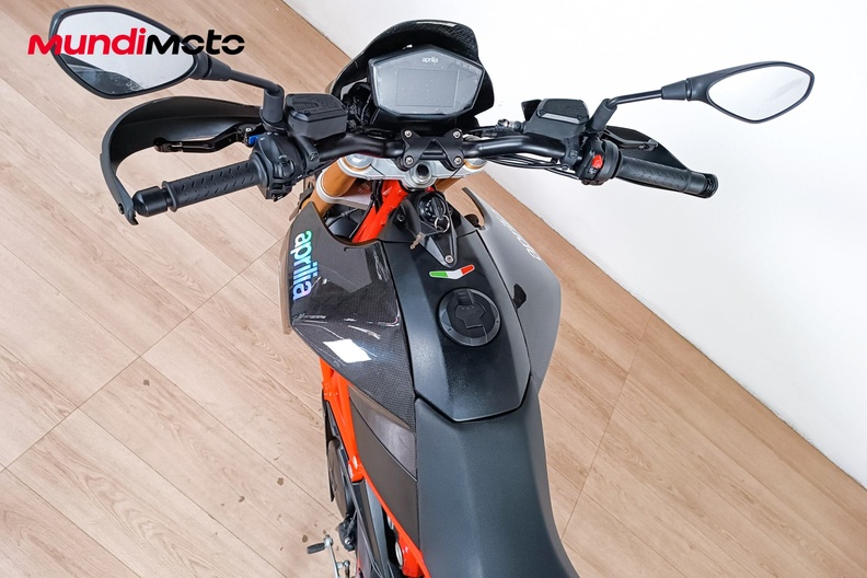 Motorbike image 10
