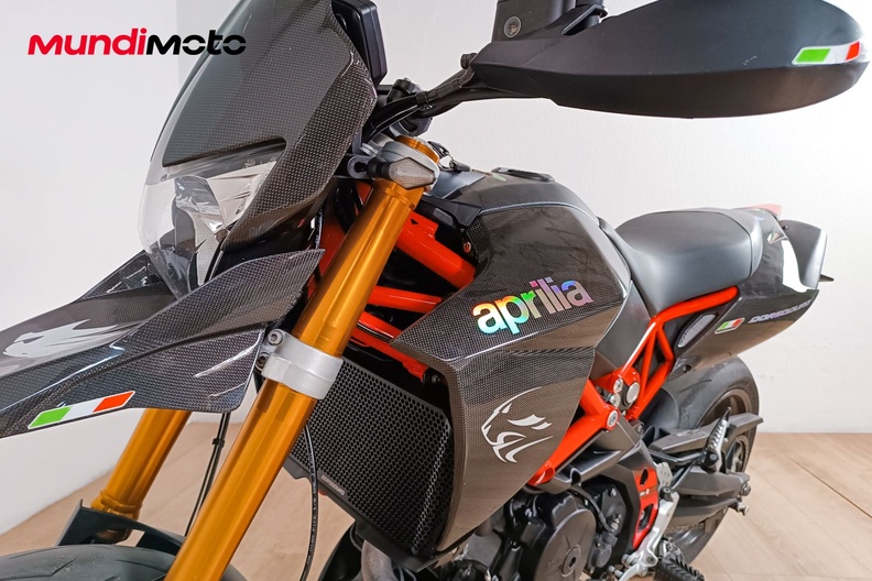 Motorbike image 9
