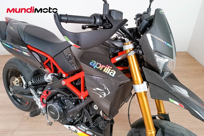 Motorbike image 4