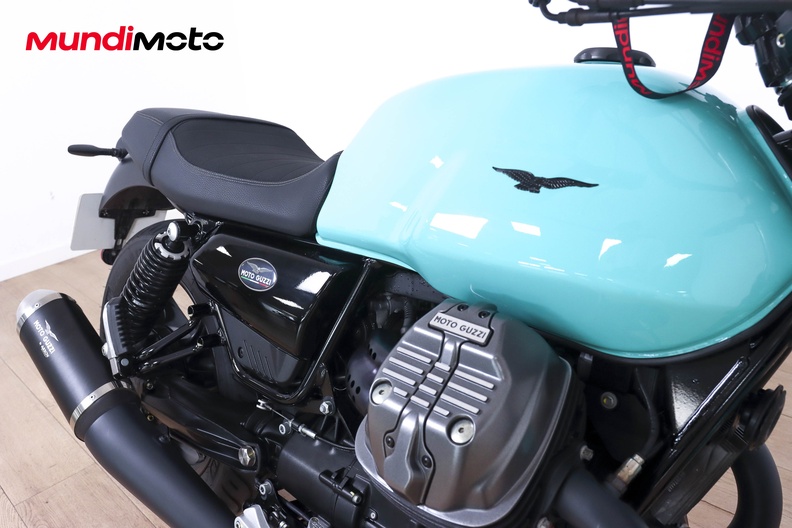 Motorbike image 13