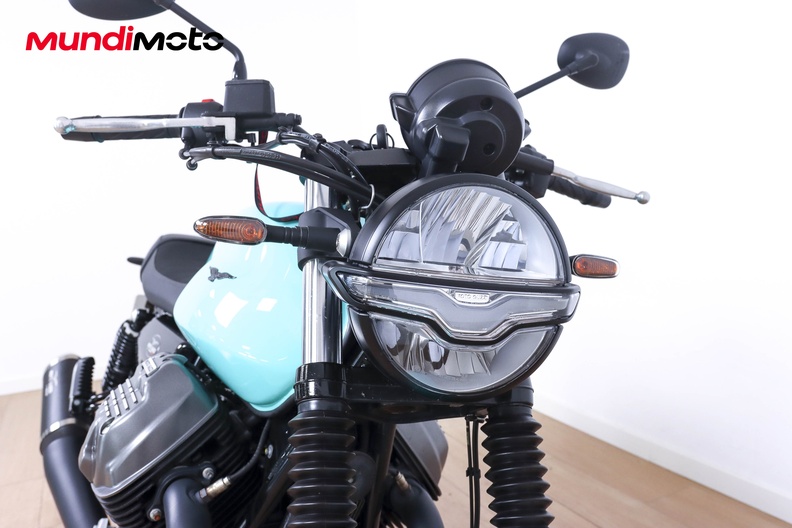 Motorbike image 4