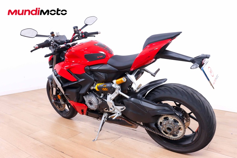 Motorbike image 7
