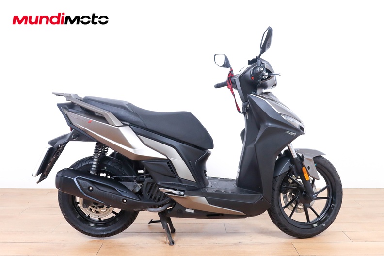 Motorbike image 0