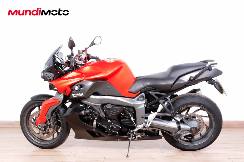 Motorbike image 5