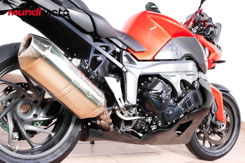 Motorbike image 3
