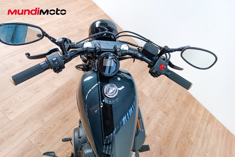 Motorbike image 10