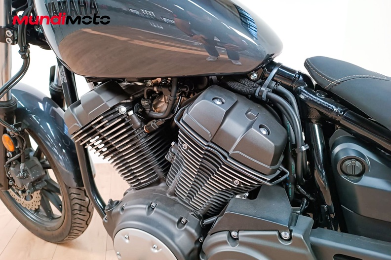 Motorbike image 8