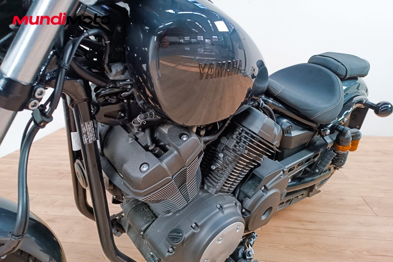 Motorbike image 9
