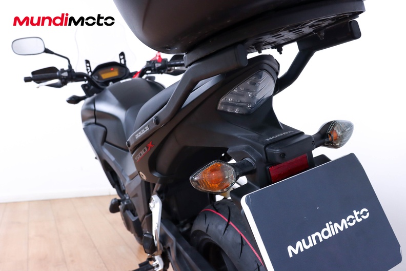 Motorbike image 9