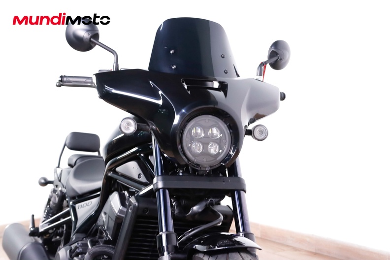 Motorbike image 4
