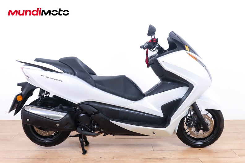 Motorbike image 0